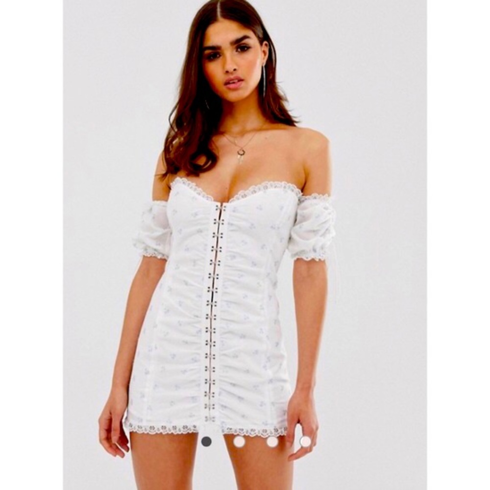 FOR LOVE AND LEMONS  DRESS IN SMALL